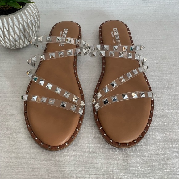 cushionaire 3 strap sandals